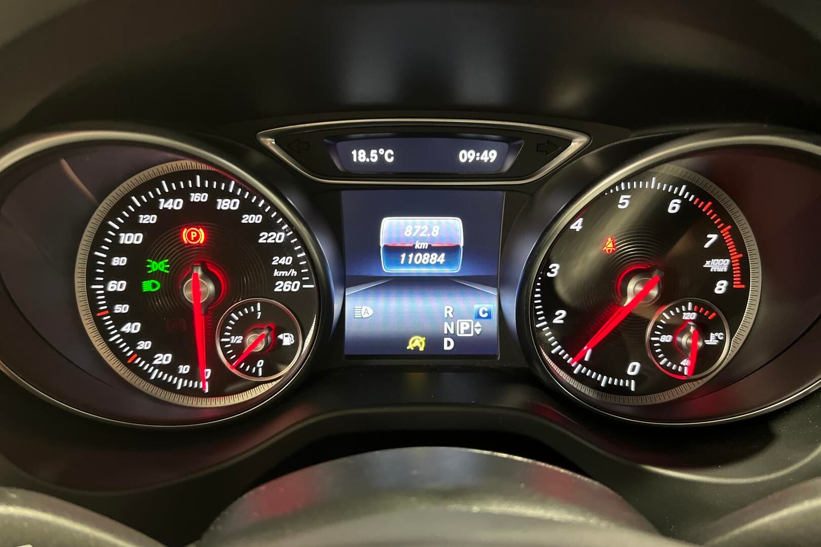Mercedes-Benz CLA iso kuva 16