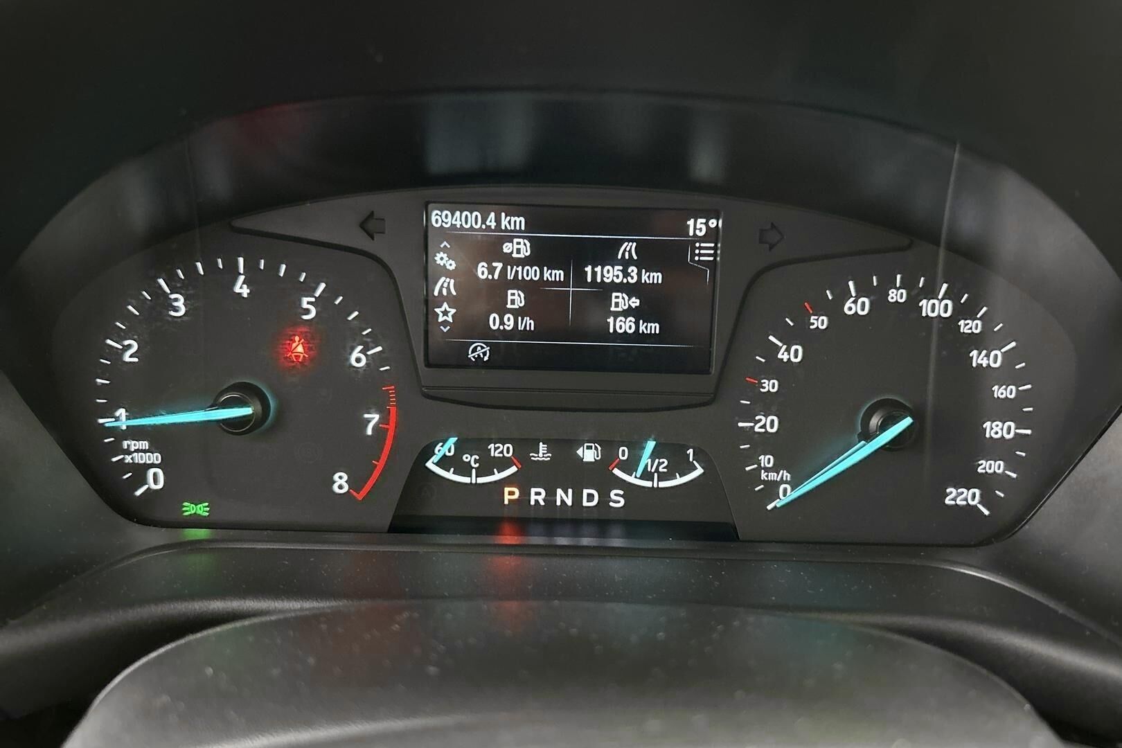 Ford Fiesta iso kuva 14