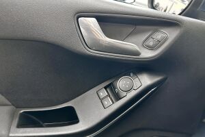 Ford Fiesta esikatselu 28