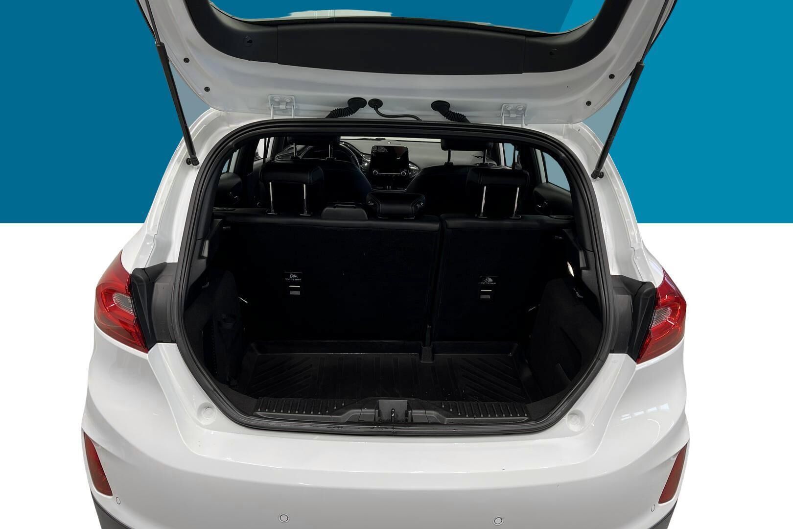 Ford Fiesta iso kuva 12