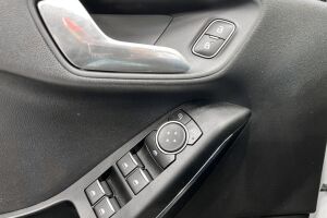 Ford Fiesta esikatselu 26