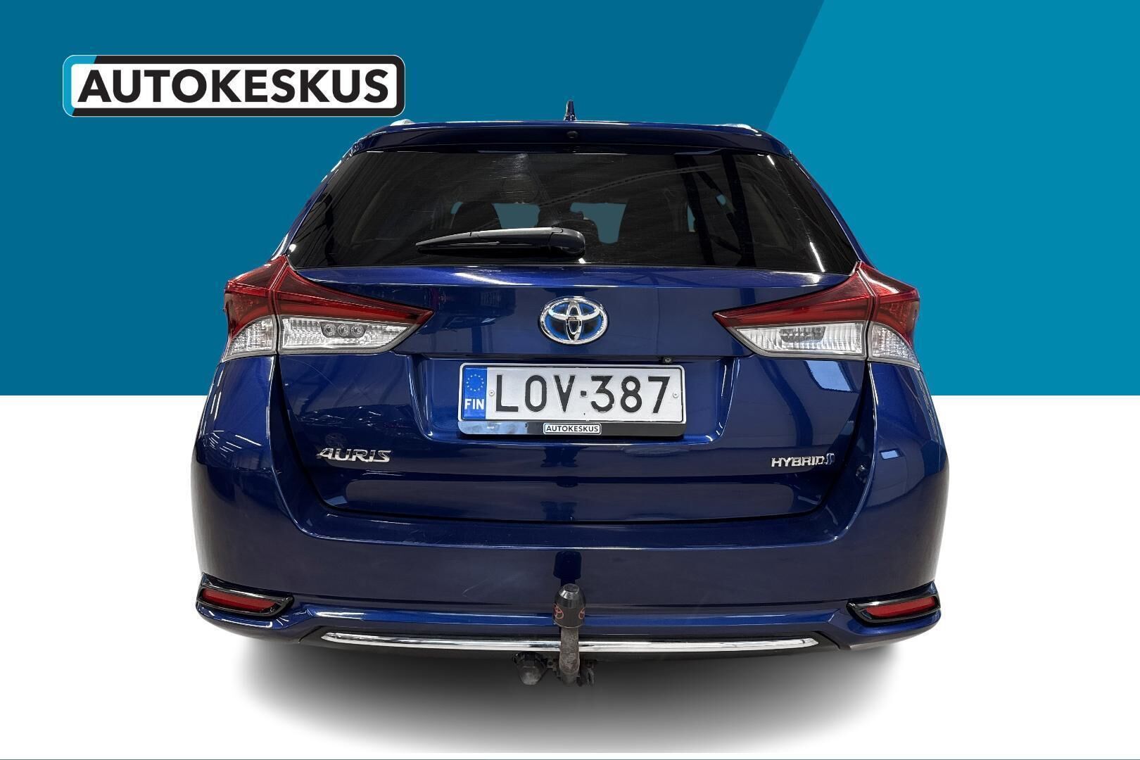 Toyota Auris iso kuva 6