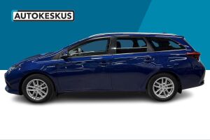 Toyota Auris esikatselu 8