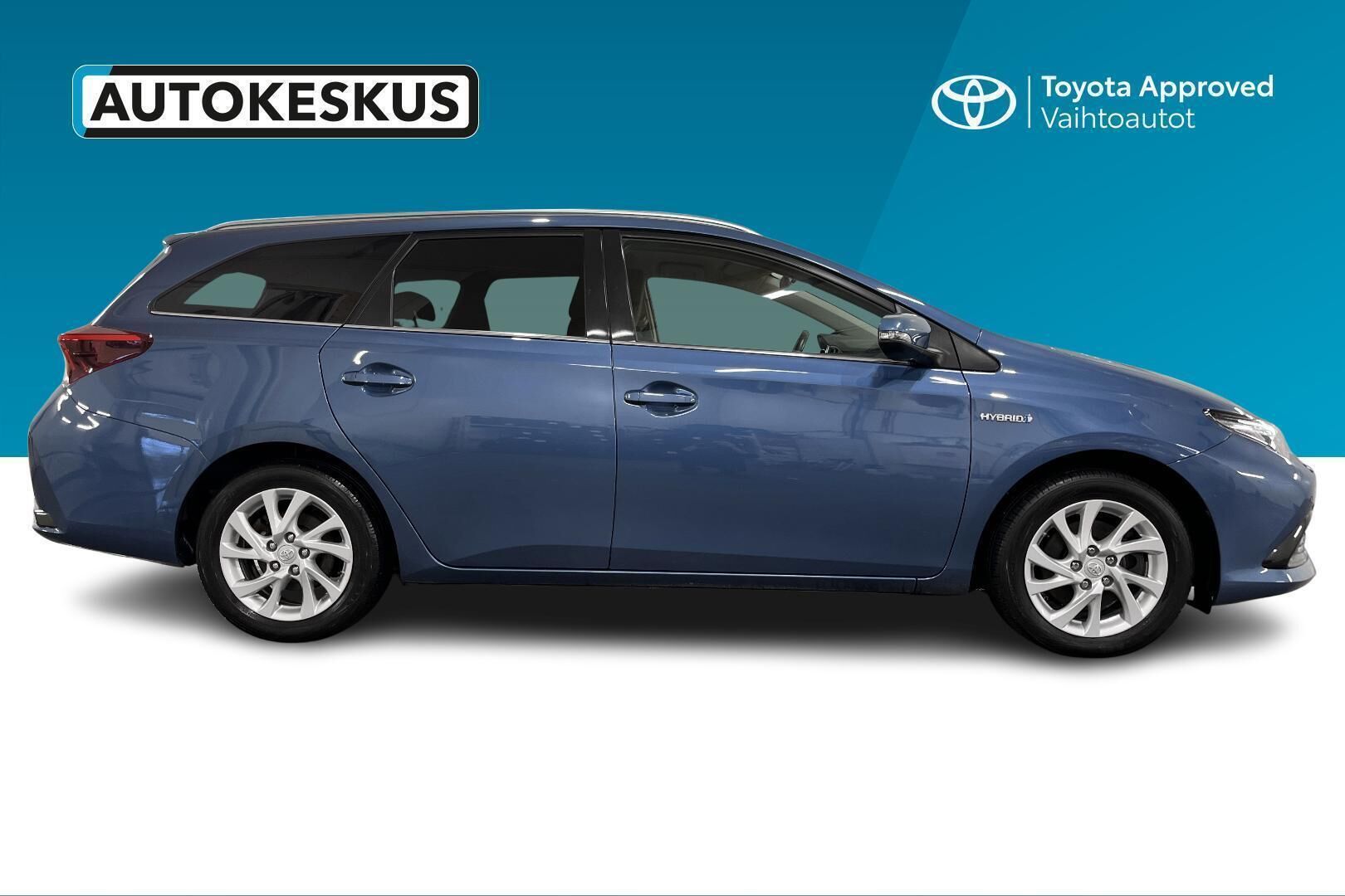 Toyota Auris iso kuva 3