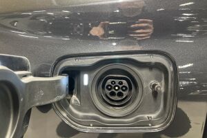 BMW 5-sarja esikatselu 14