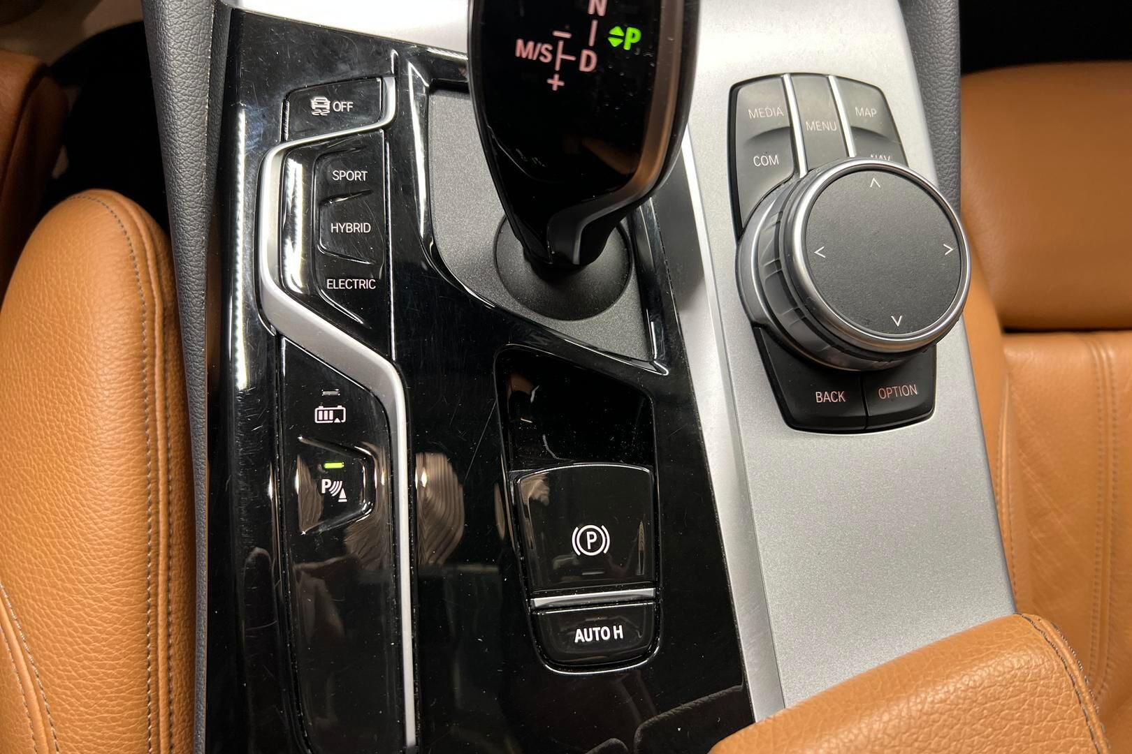 BMW 5-sarja iso kuva 17