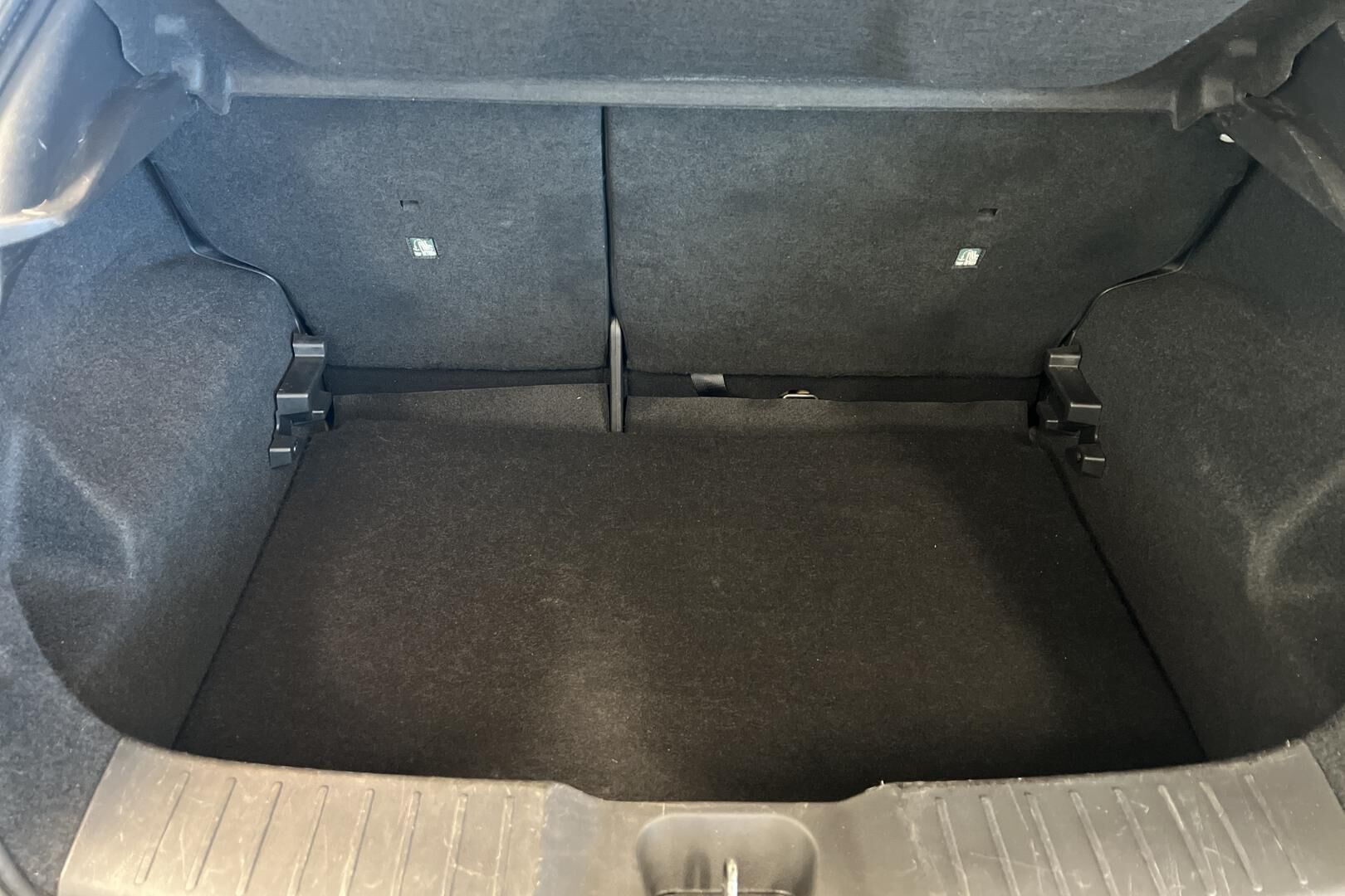 Nissan Juke iso kuva 10
