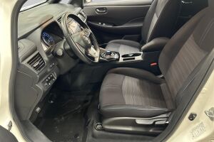 Nissan Leaf esikatselu 9