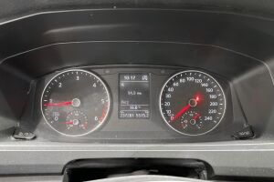 Volkswagen Transporter esikatselu 3