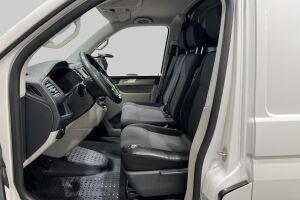 Volkswagen Transporter esikatselu 9