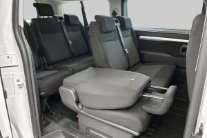 Toyota Proace Verso esikatselu 14