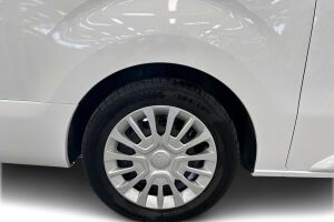 Toyota Proace Verso esikatselu 15
