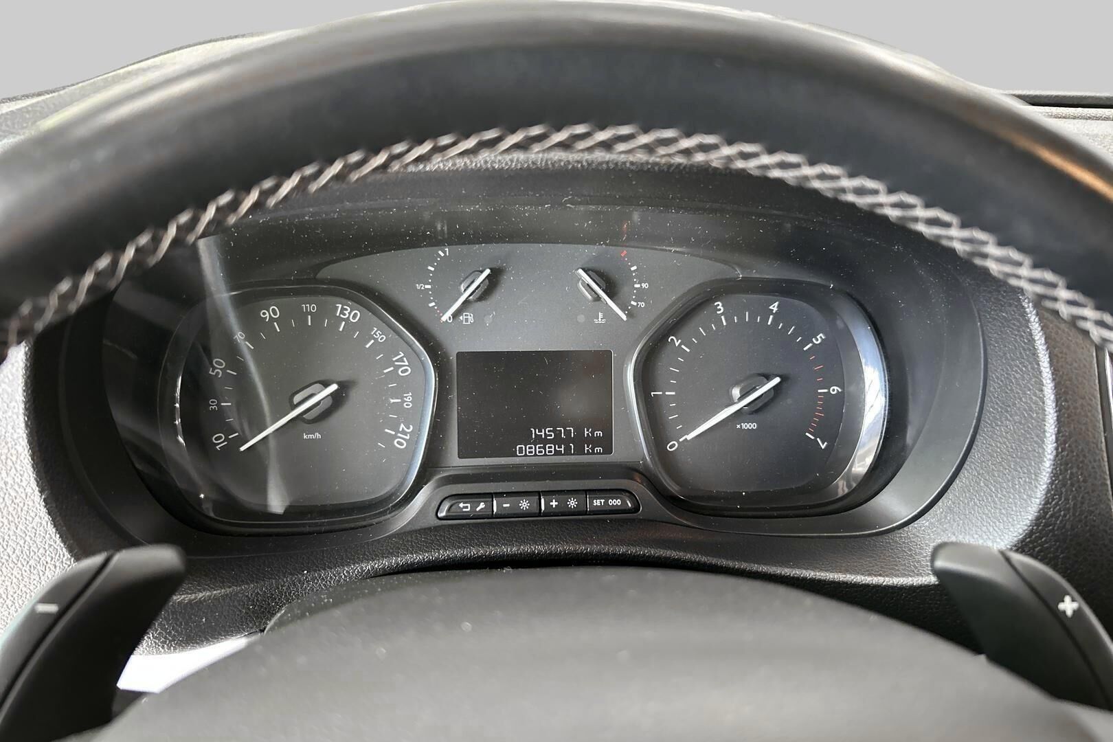 Toyota Proace Verso iso kuva 17
