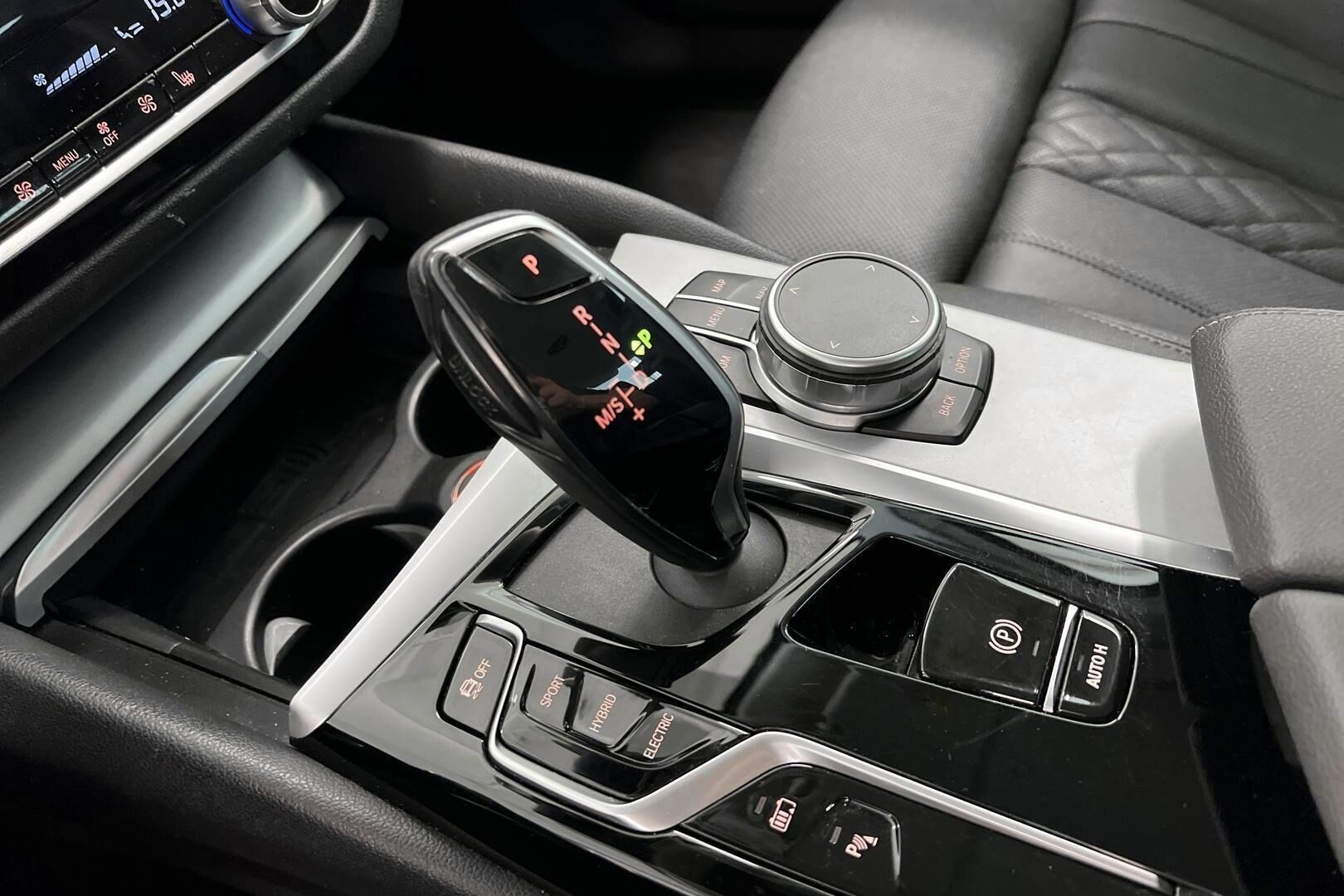 BMW 5-sarja iso kuva 10