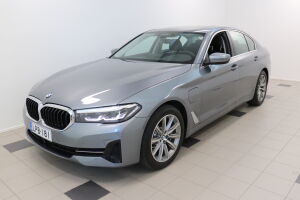 BMW 5-sarja esikatselu 0