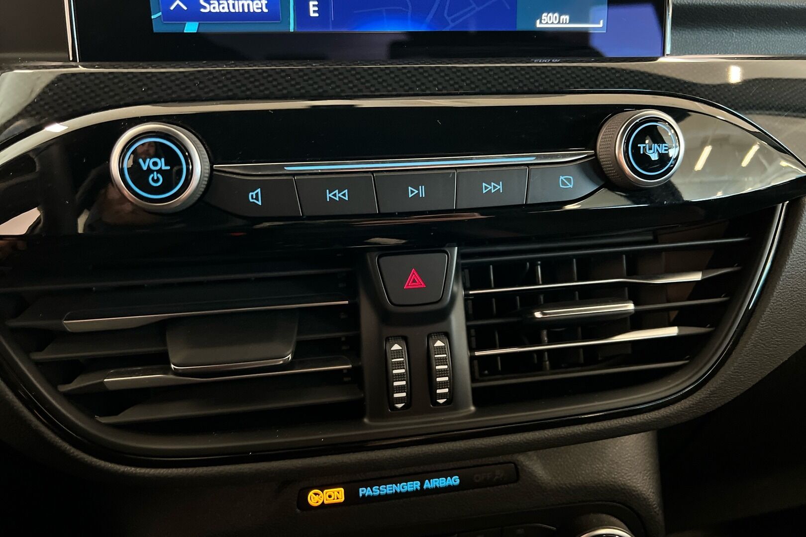 Ford Kuga iso kuva 20