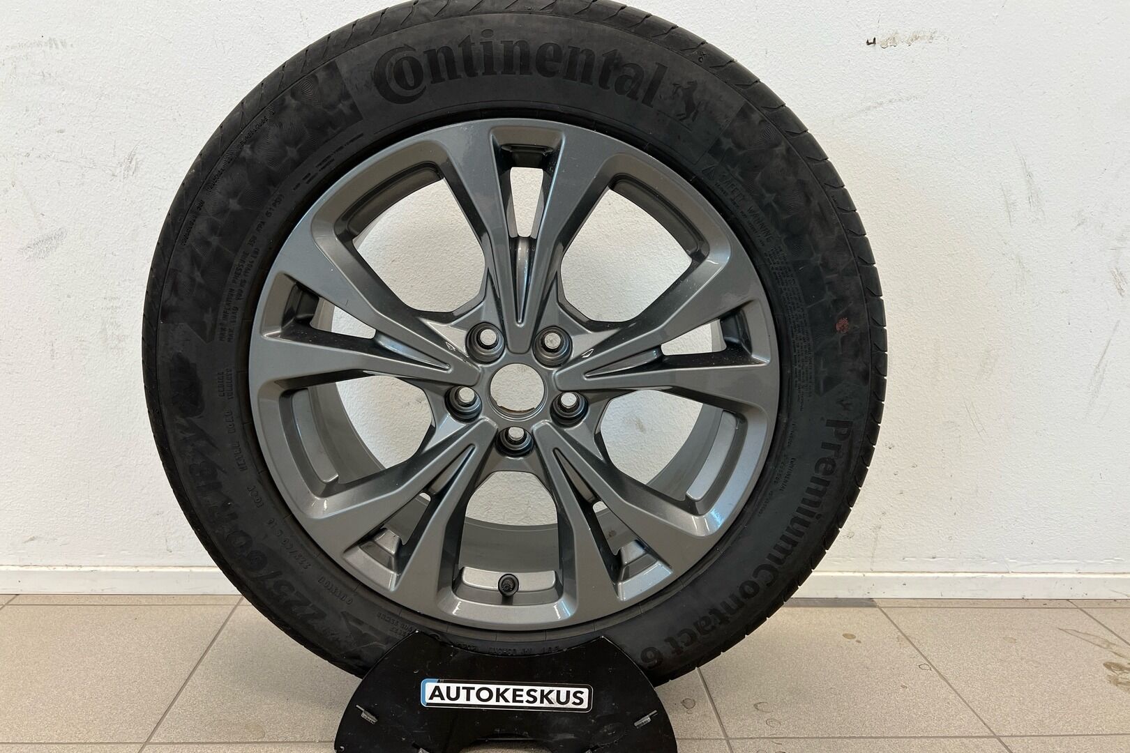 Ford Kuga iso kuva 11