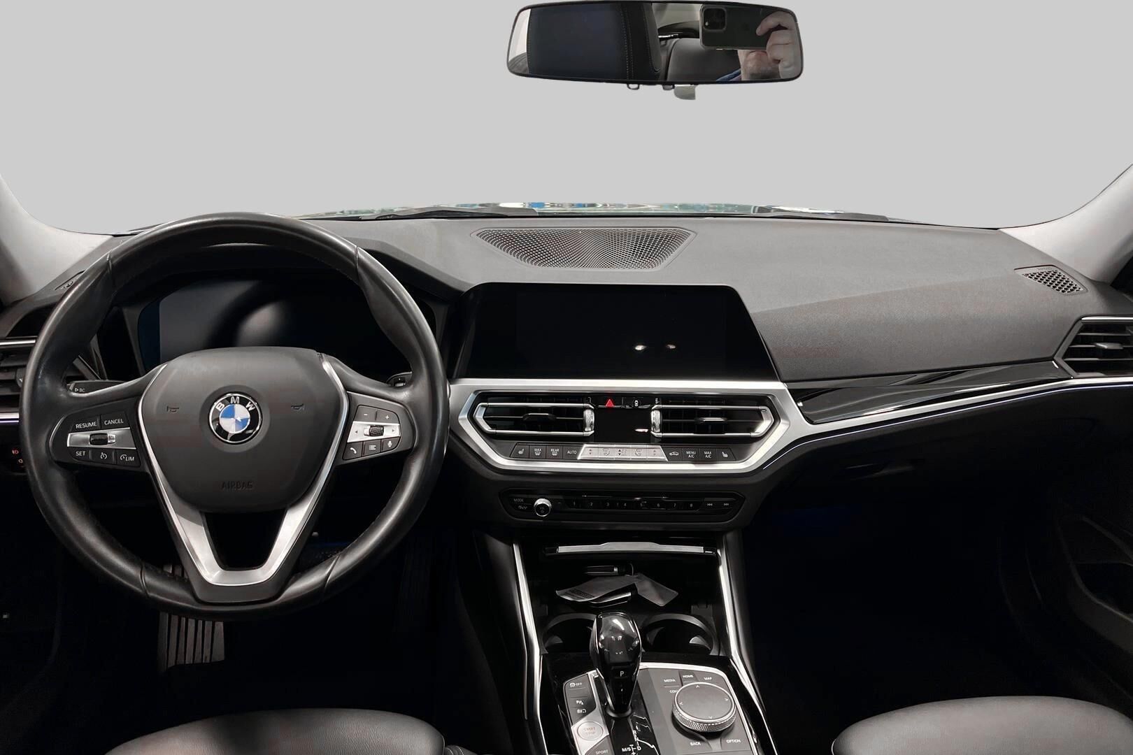 BMW 3-sarja iso kuva 18