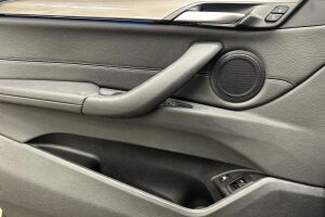 BMW X1 esikatselu 16