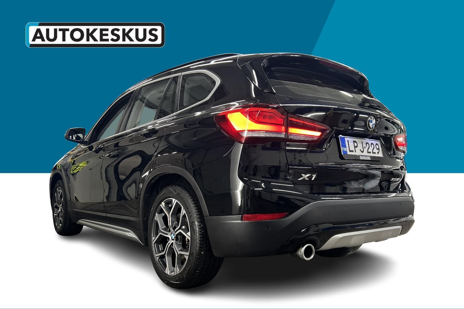 BMW X1 iso kuva 5