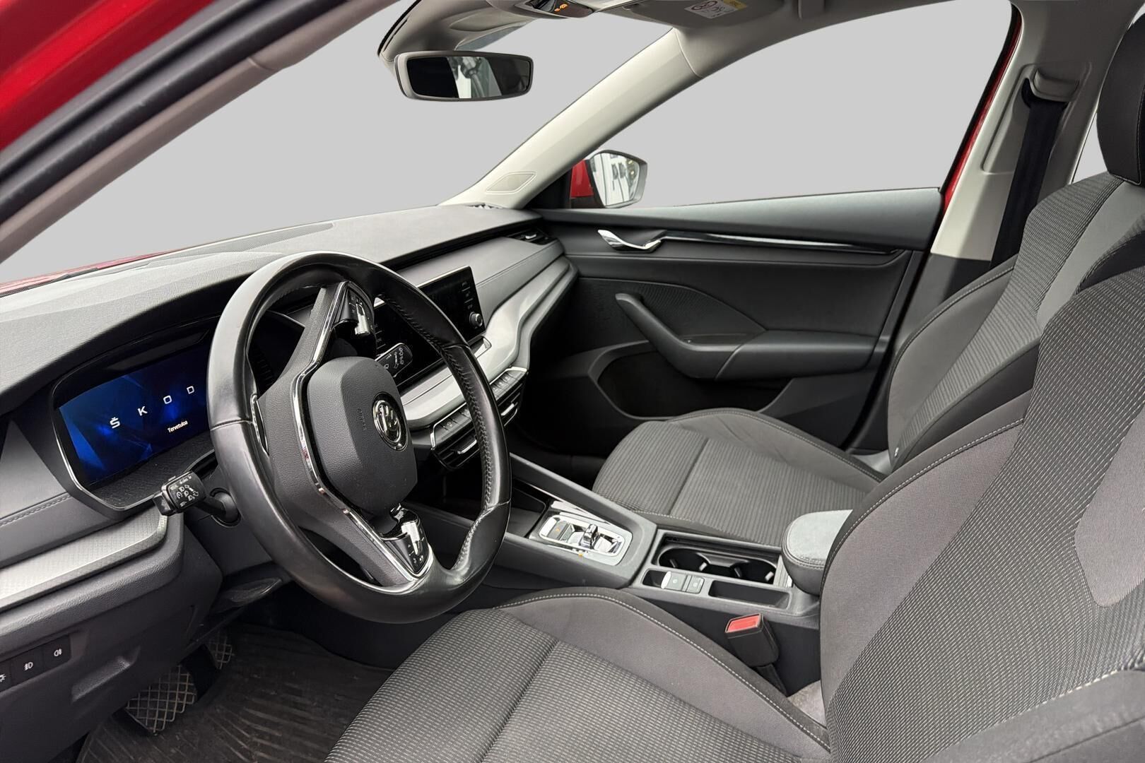 Skoda Octavia iso kuva 3
