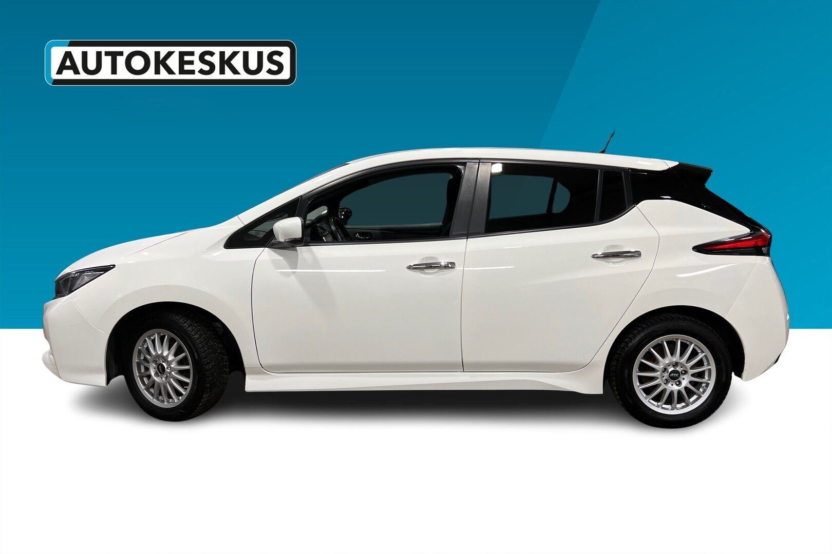 Nissan Leaf iso kuva 11