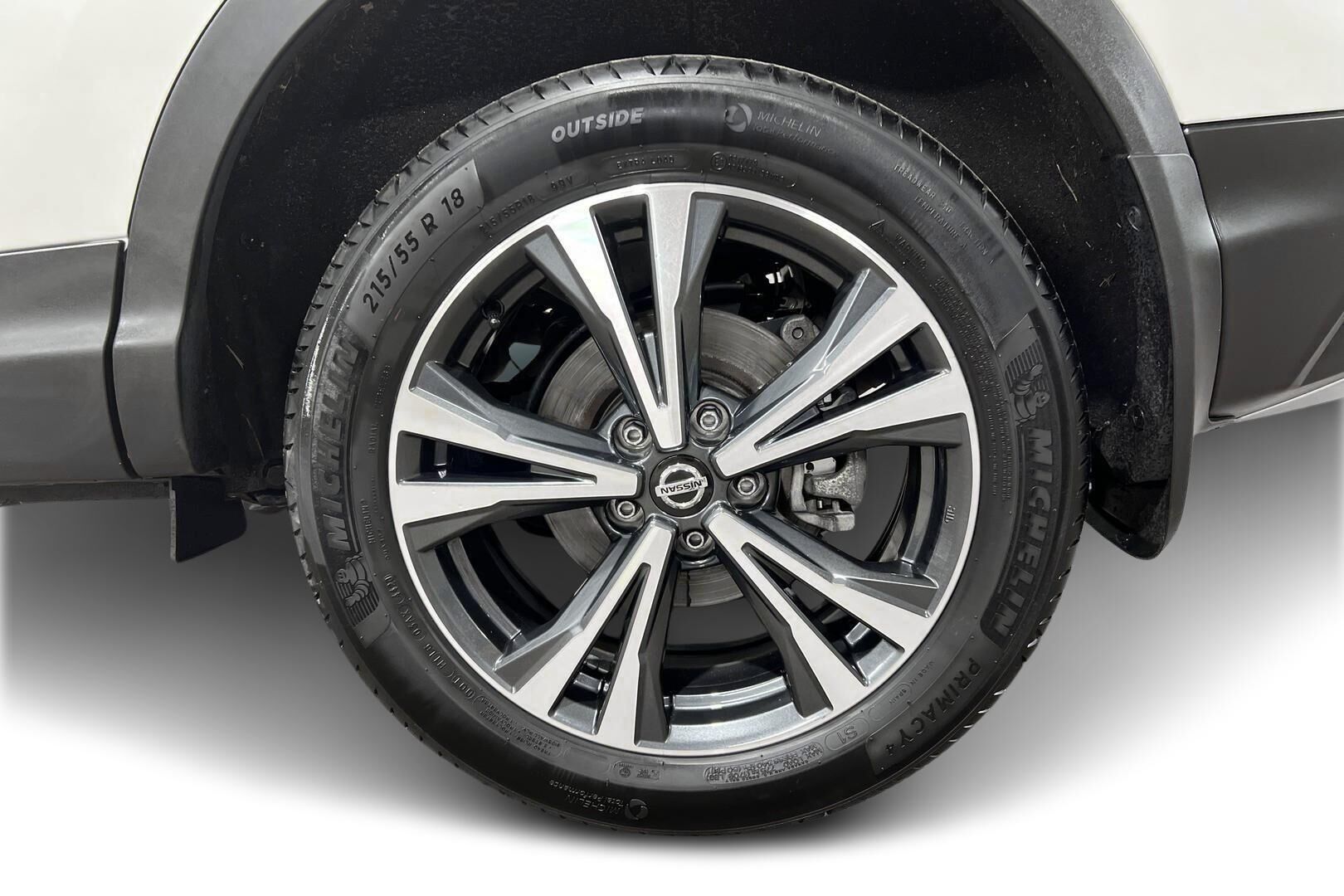 Nissan Qashqai iso kuva 13