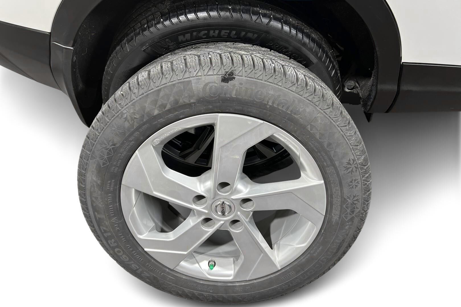 Nissan Qashqai iso kuva 21