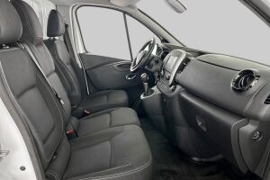 Nissan NV300 esikatselu 10