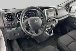 Nissan NV300 esikatselu 11