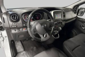 Nissan NV300 esikatselu 9