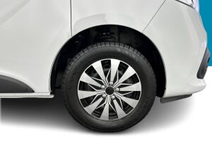 Nissan NV300 esikatselu 13