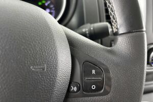 Nissan NV300 esikatselu 25