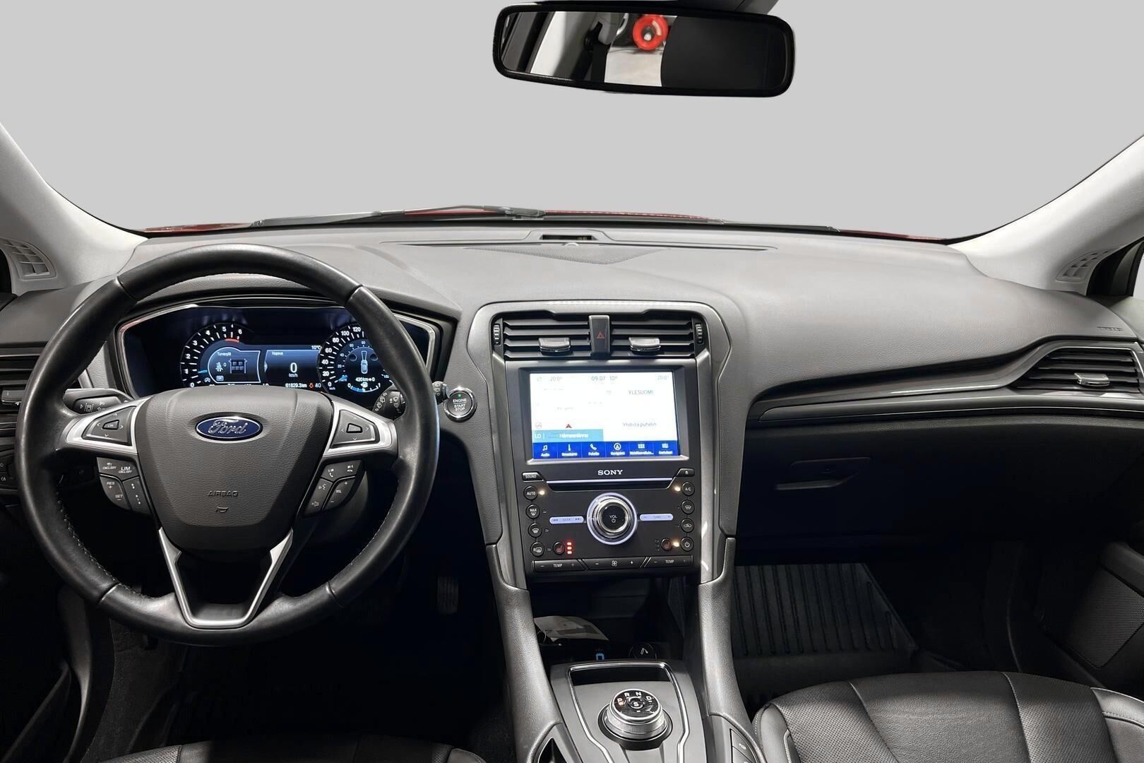 Ford Mondeo iso kuva 11