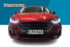 Ford Mondeo esikatselu 2