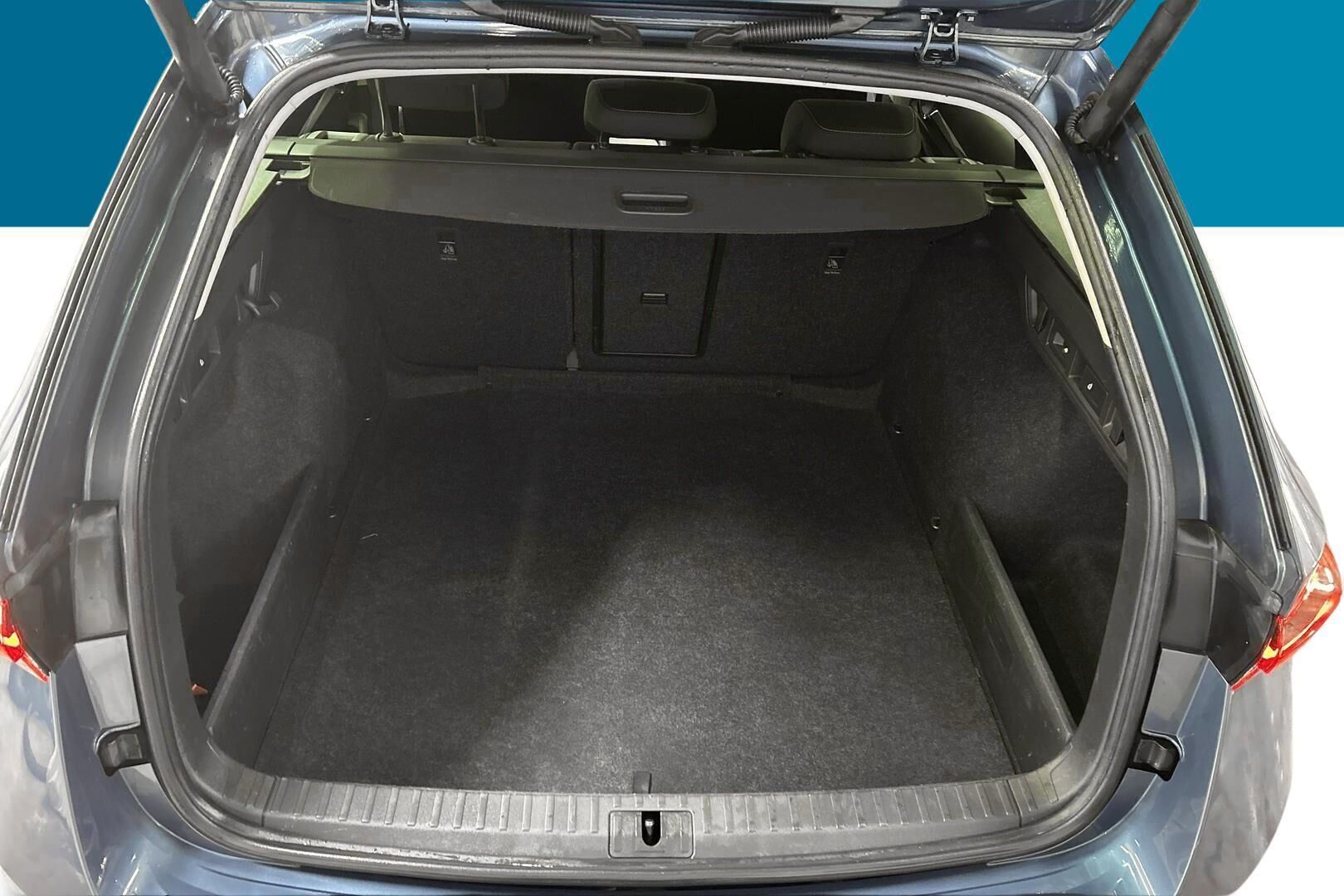Skoda Octavia iso kuva 12