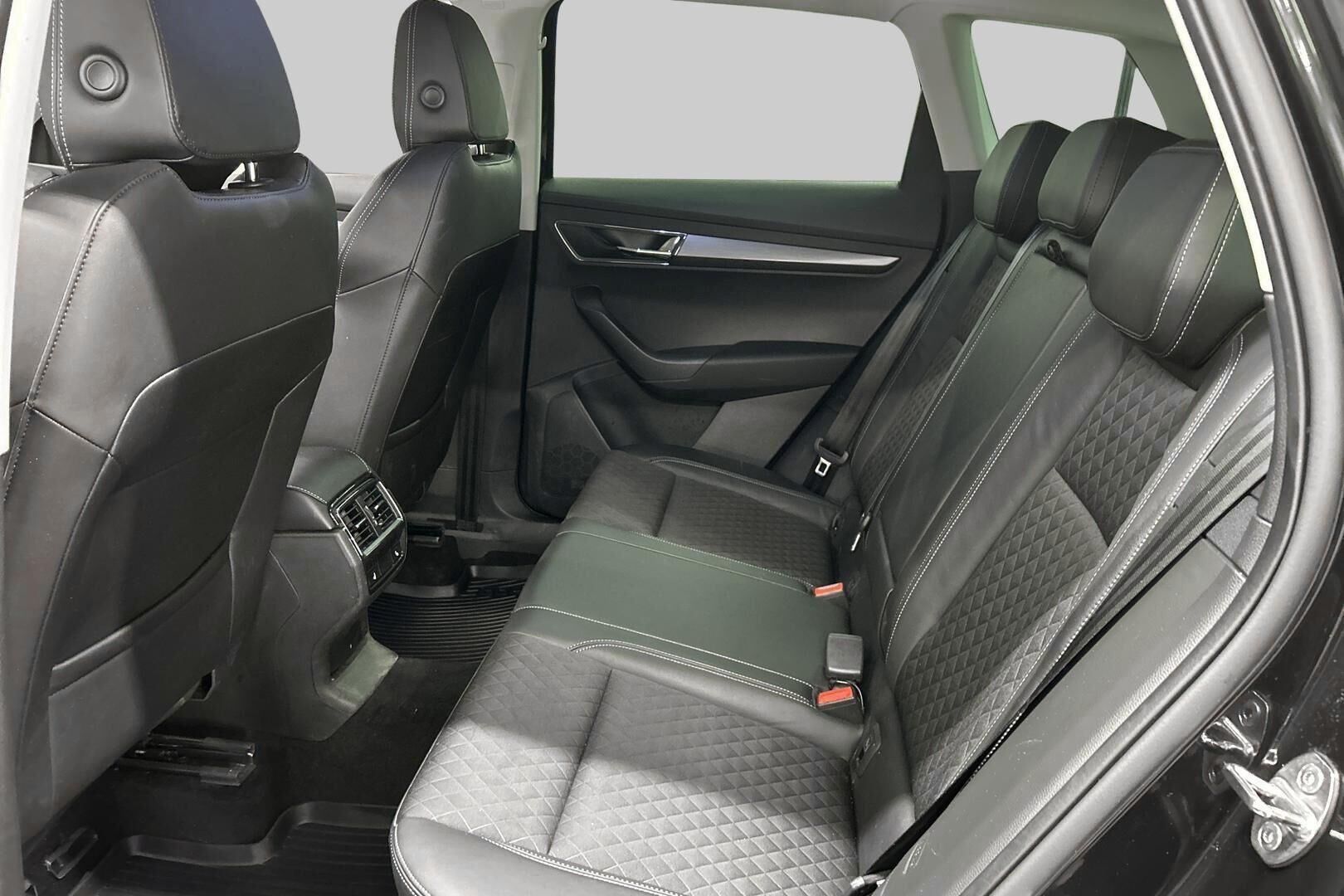 Skoda Karoq iso kuva 4