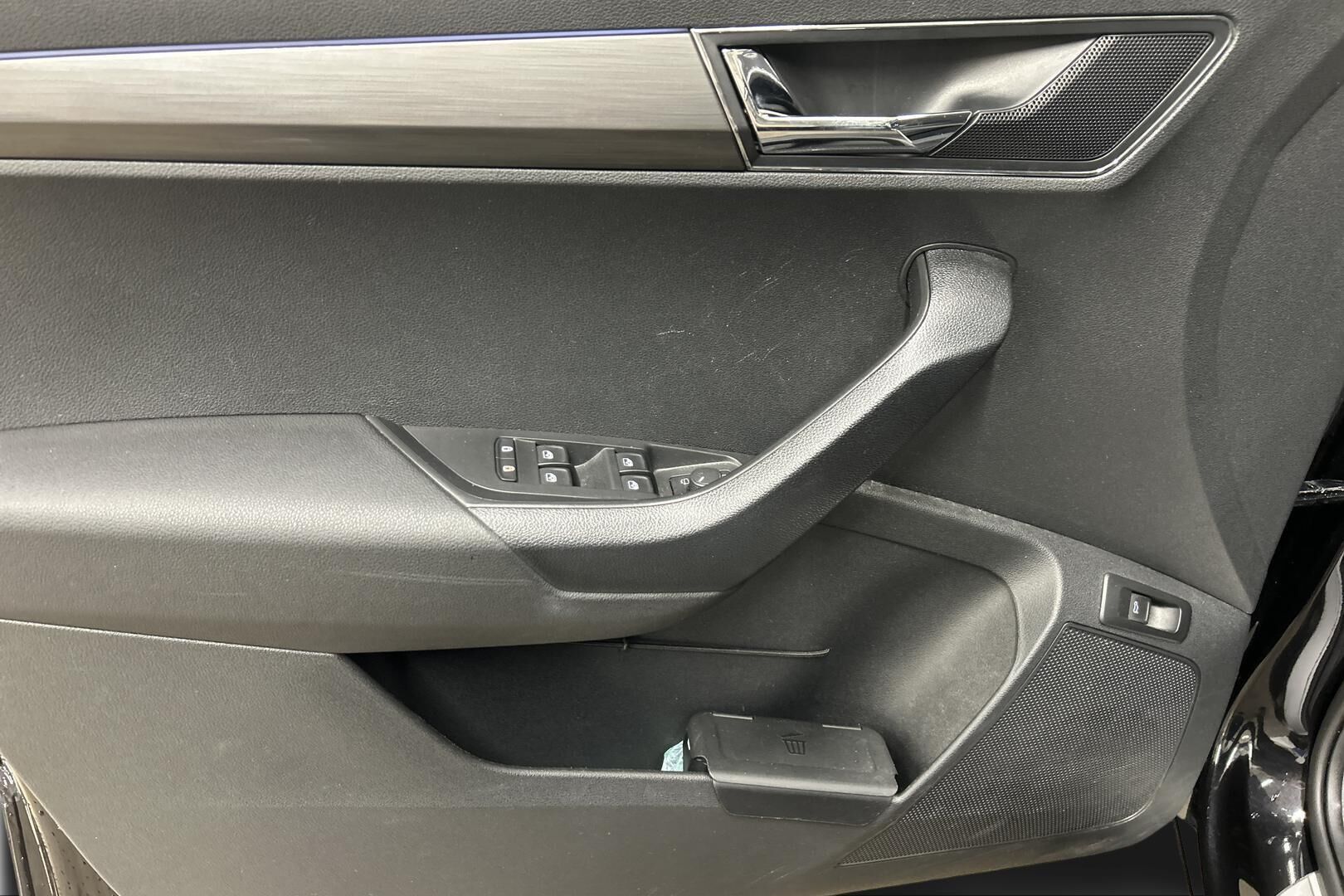 Skoda Karoq iso kuva 19