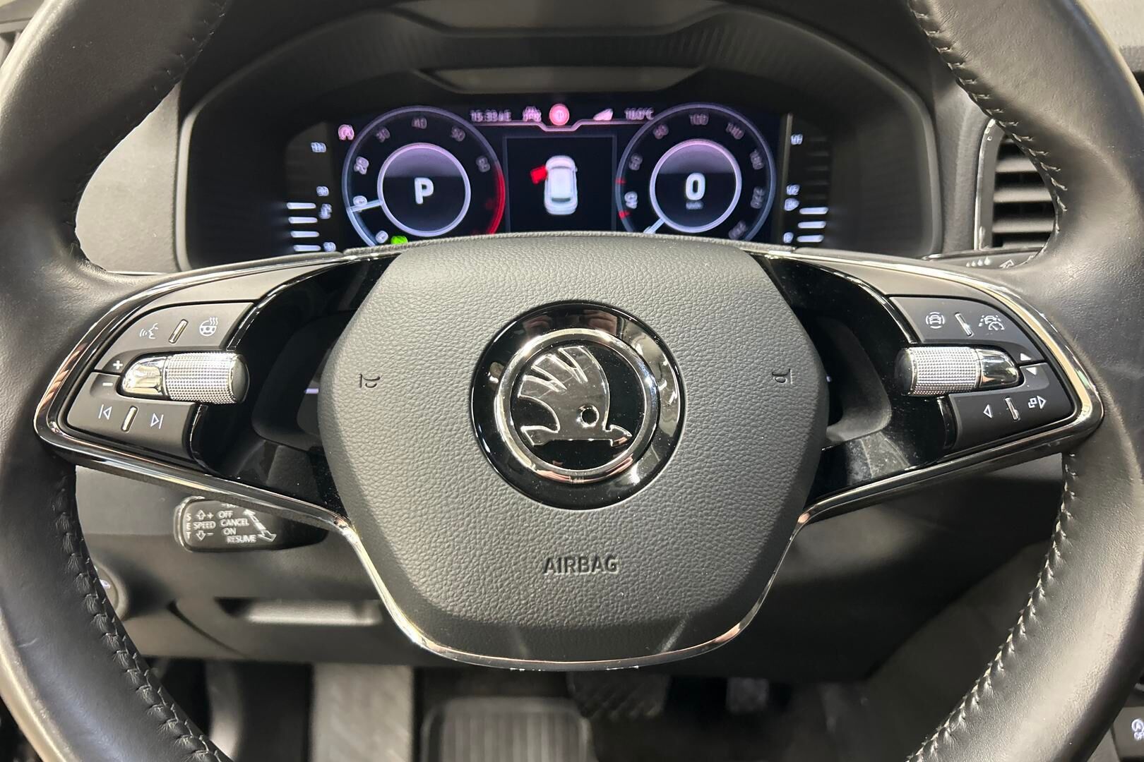 Skoda Karoq iso kuva 23