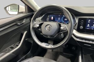 Skoda Octavia esikatselu 25