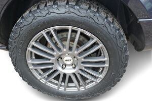 Land Rover Range Rover esikatselu 12