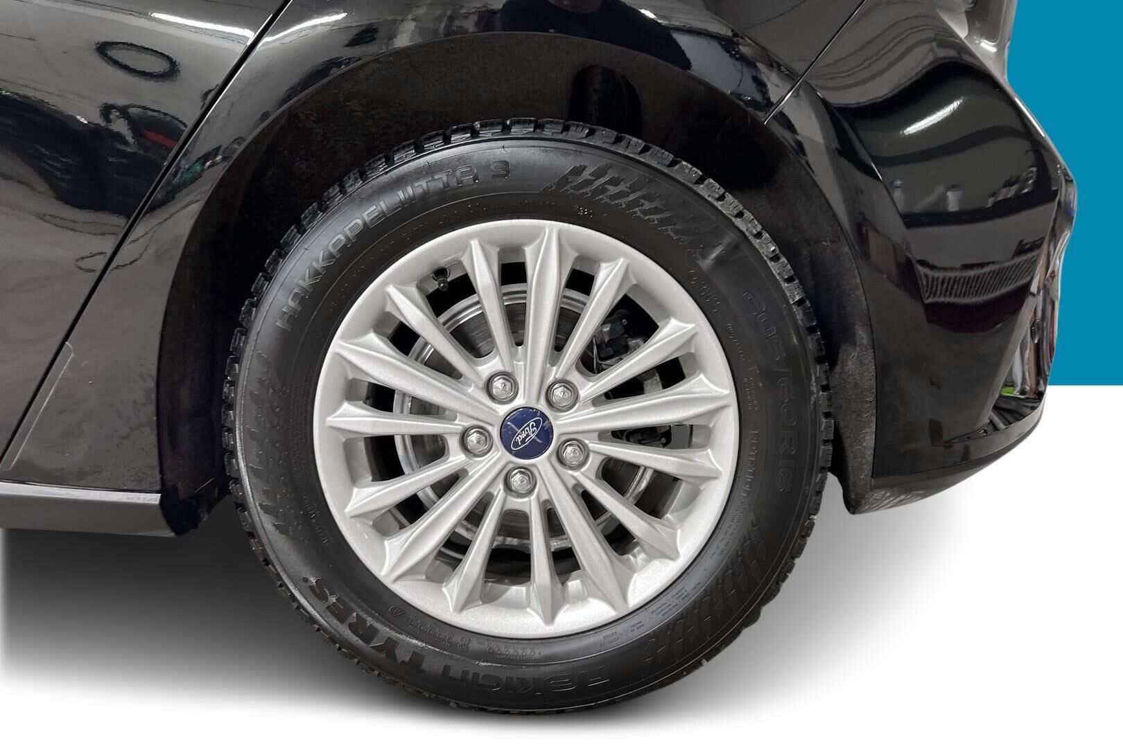 Ford Focus iso kuva 13