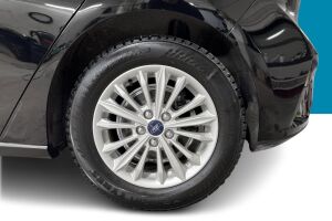 Ford Focus esikatselu 13