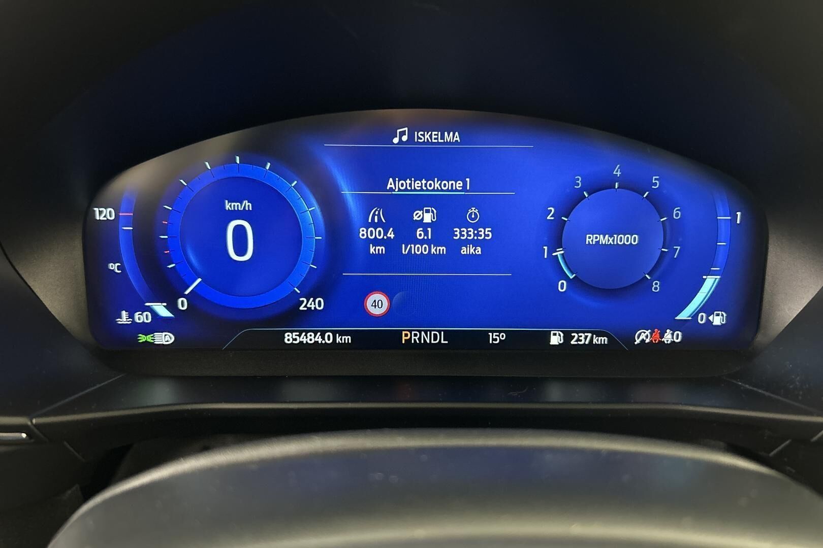 Ford Focus iso kuva 11