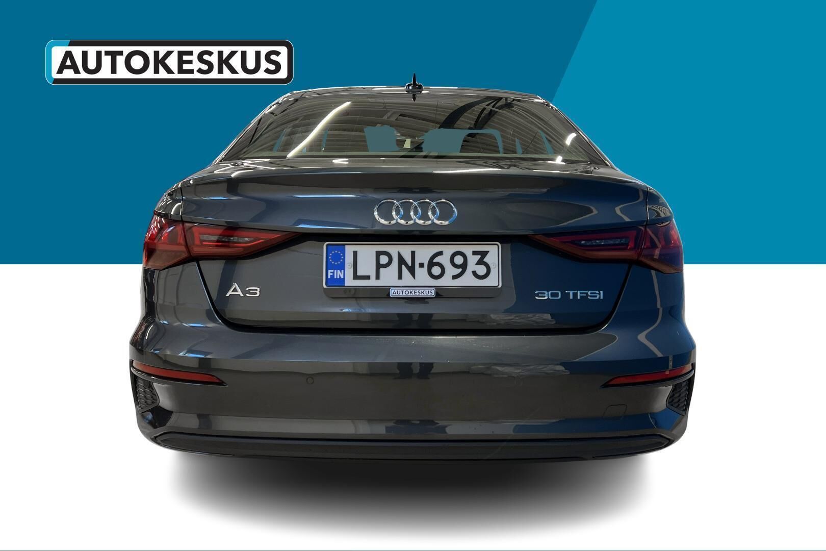 Audi A3 iso kuva 6