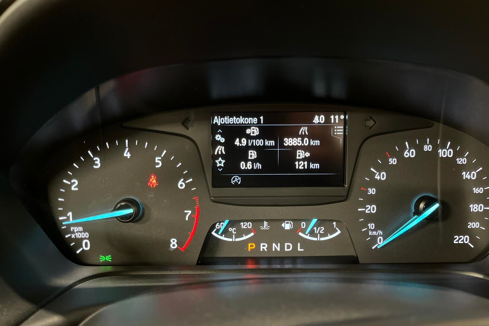 Ford Fiesta iso kuva 14