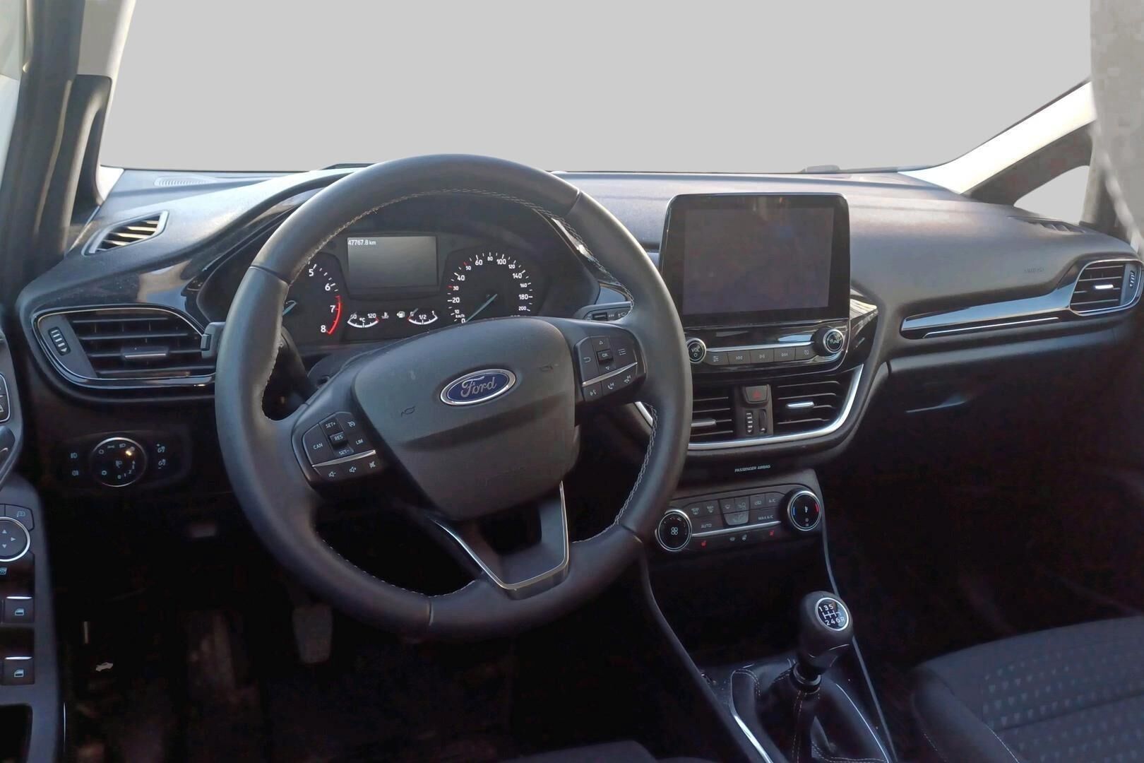Ford Fiesta iso kuva 2