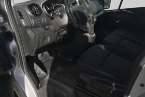 Nissan NV300 esikatselu 2