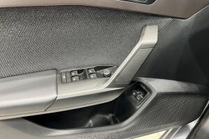 Seat Leon Sportstourer esikatselu 28