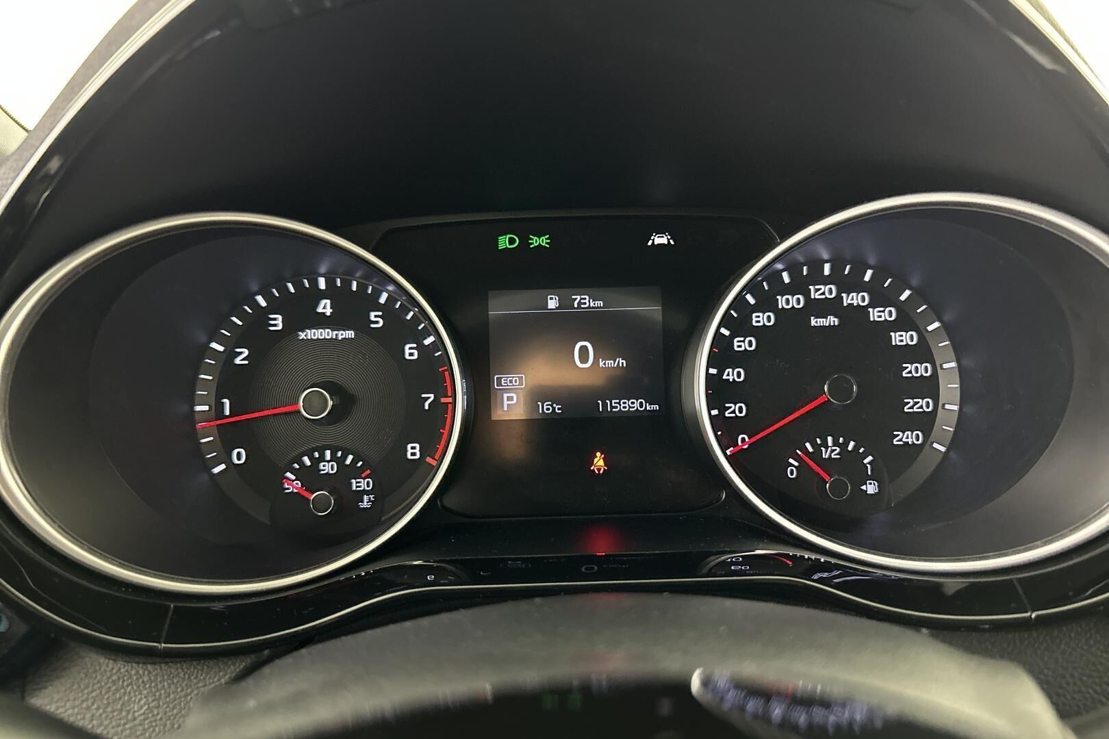 Kia Ceed iso kuva 13